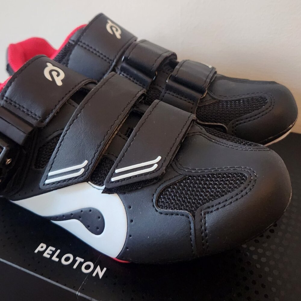PELOTON CYCLING SHOES